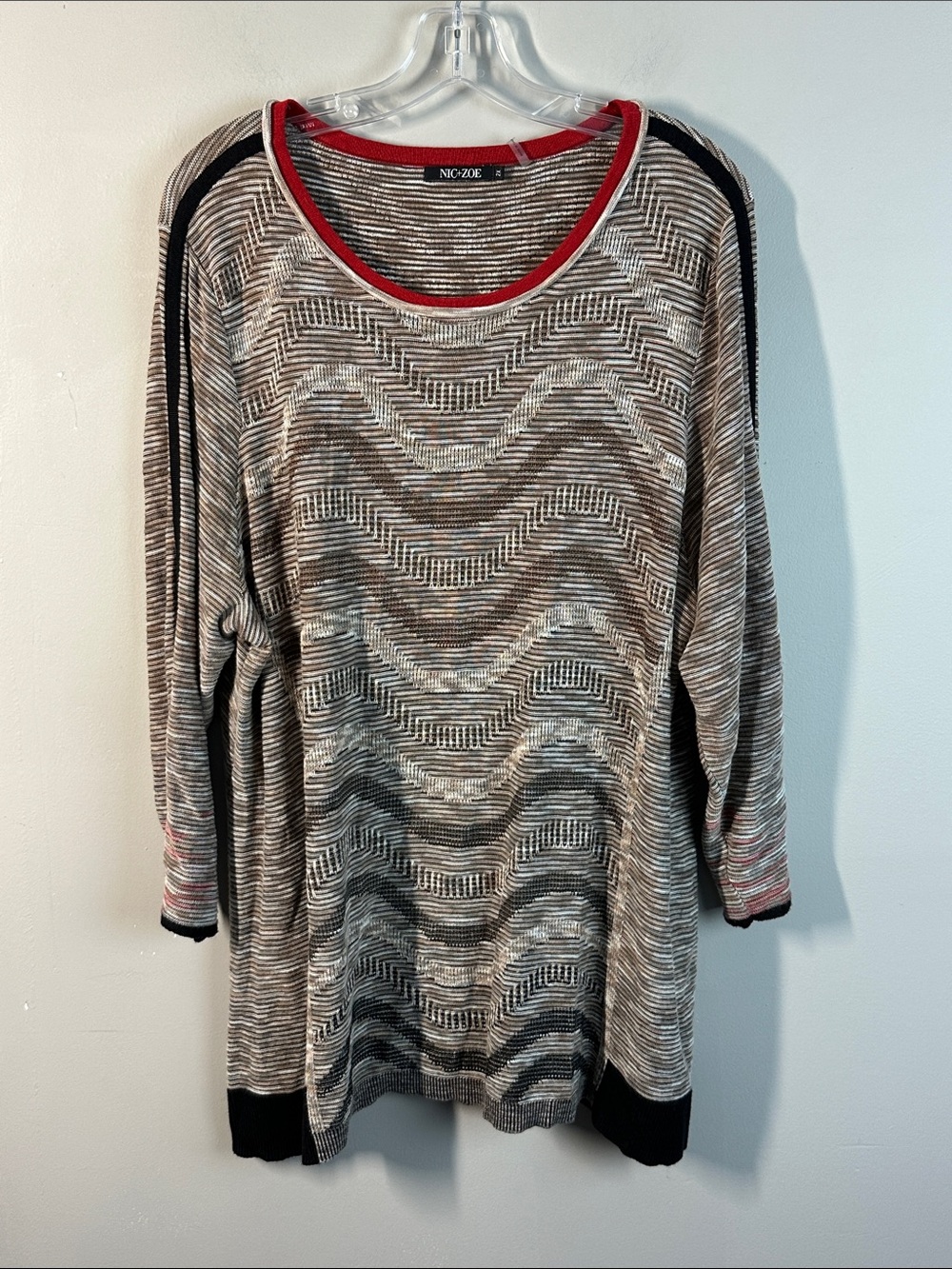 Nic+Zoe Long Sleeve Knit Top With Red Trim Neckline Size 2X
